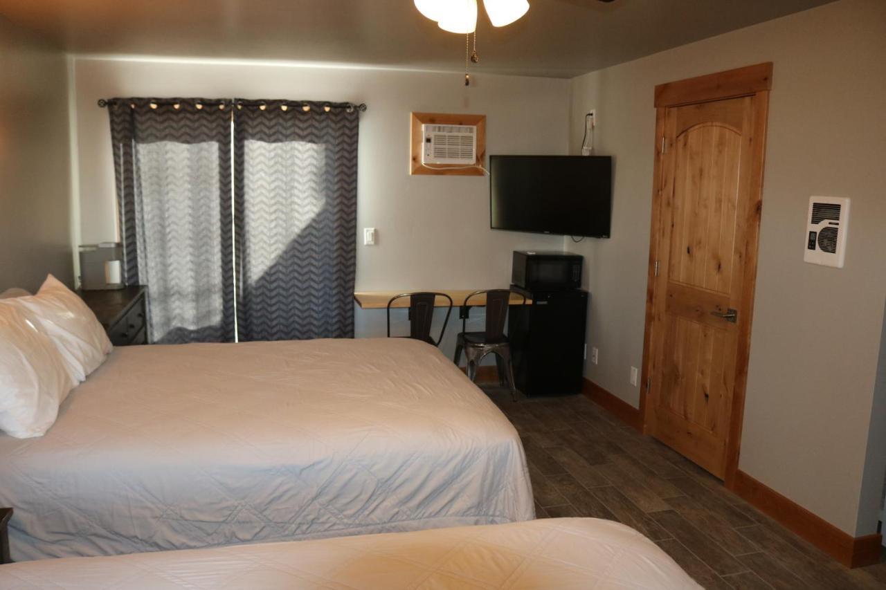 Columbine Inn (Adults Only) Estes Park Eksteriør billede
