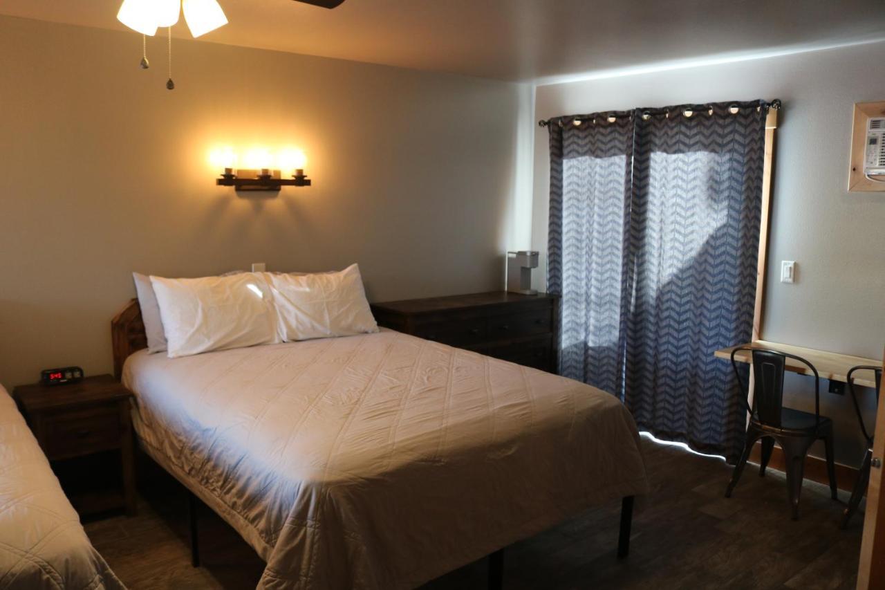 Columbine Inn (Adults Only) Estes Park Eksteriør billede