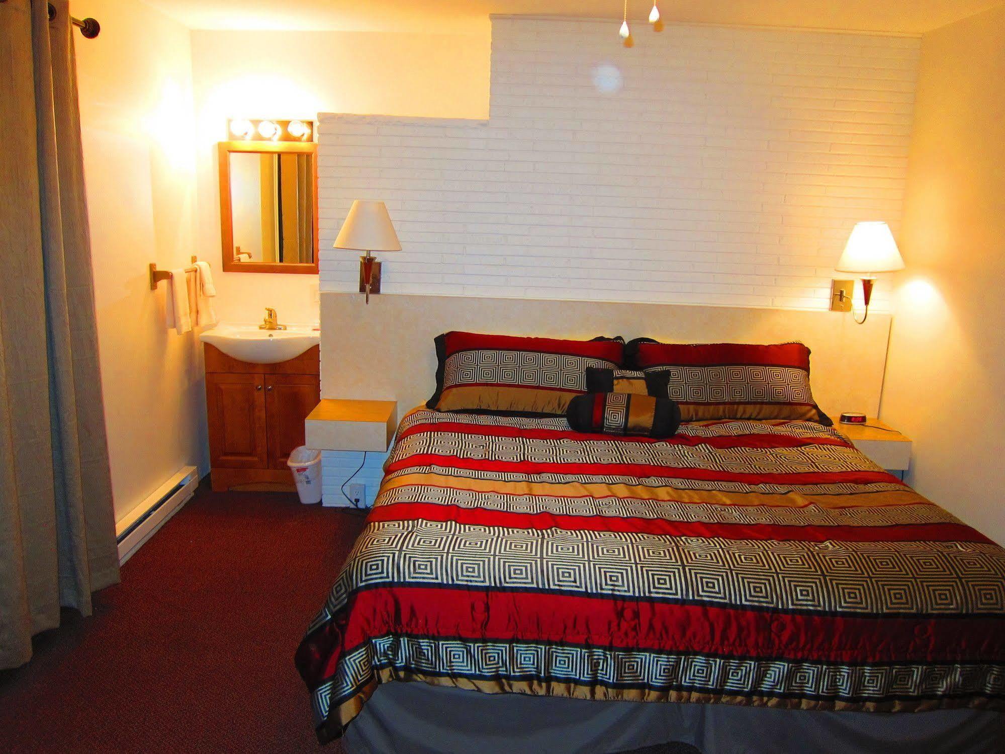 Columbine Inn (Adults Only) Estes Park Eksteriør billede